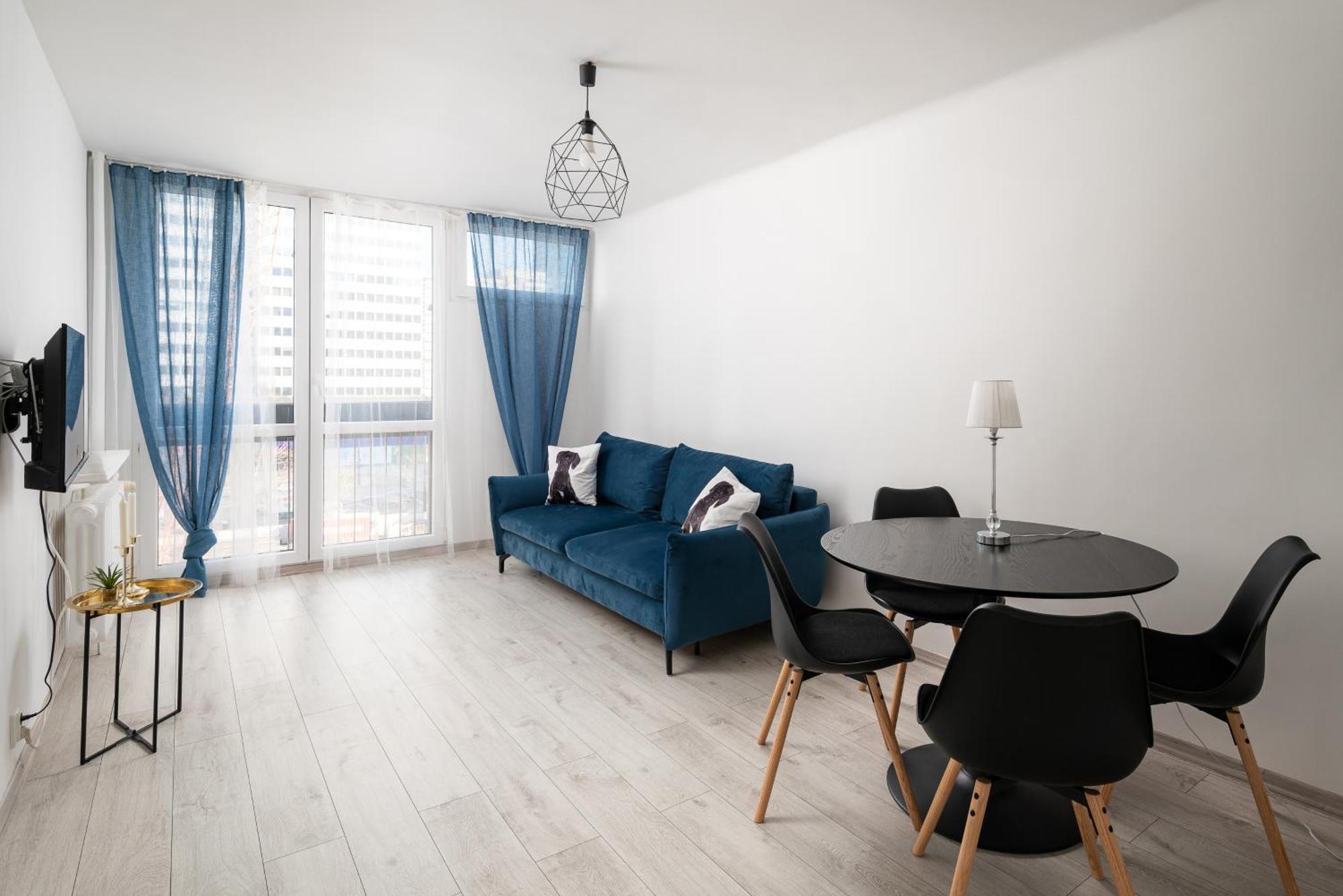 Grzybowska Blue City Centre Apartment Варшава Екстер'єр фото